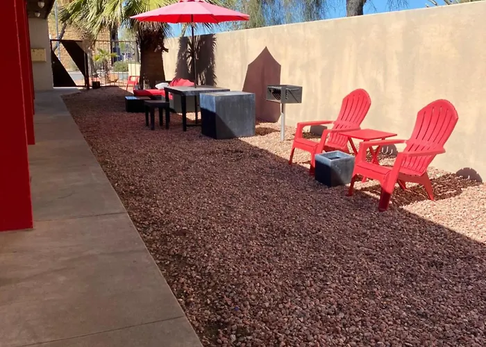 Apartment Budget Convenience Phoenix